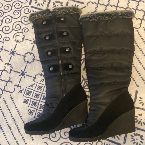 Refresh Shoes - Refresh black 3” high heel quilted faux fur boots size 7 1/2